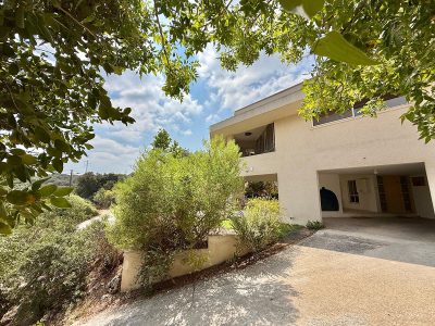 f7982f2d-2e5d-4301-9658-446e46fa12f6